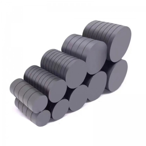 Customized Round Ferrite Magnet Ceramic Magnets in Various Sizes